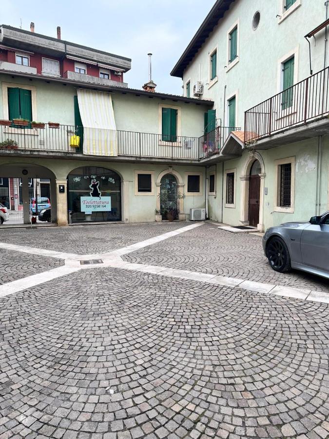 Dreaming Borgo Roma Apartment Верона Екстер'єр фото